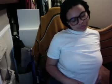 Naked cam girl yveonyx image #3081632