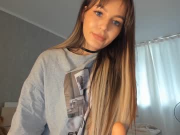 Naked cam girl xxx_leila image #2099676