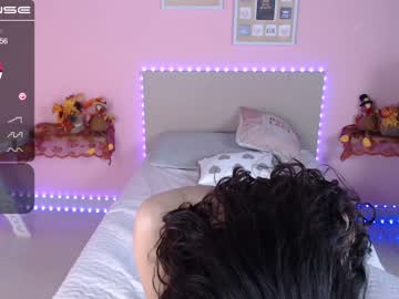 Naked cam girl little_effy18 image #443946