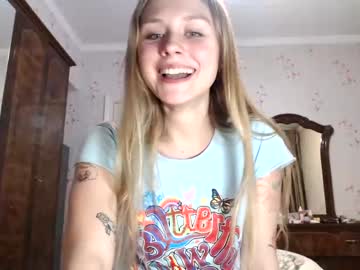 Naked cam couple ellie_mcqueen image #1965651