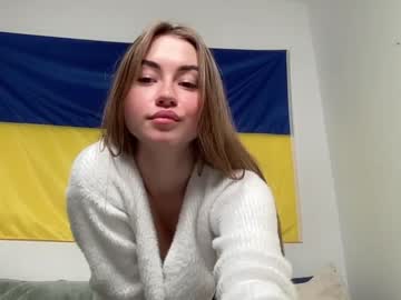 Naked cam girl strawberryjamx image #1334135