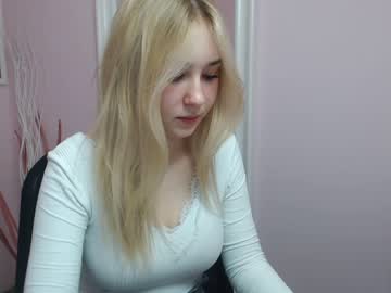 Naked cam girl lila_page image #1101542