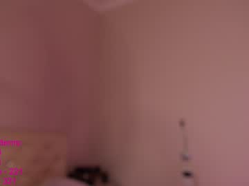 Naked cam girl lindamei image #1699213