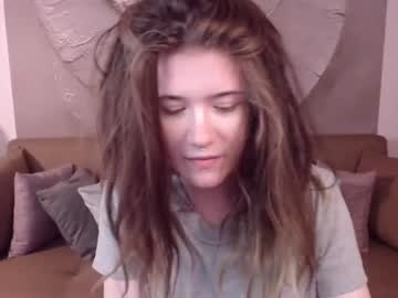 Naked cam girl annieaimee image #2280360