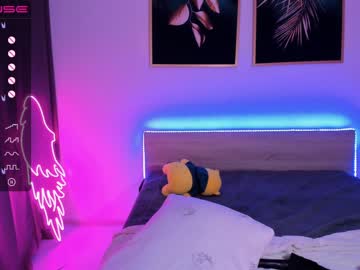 Naked cam girl aisneon image #1783587