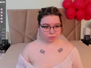 Naked cam girl molly_mayls image #3733671