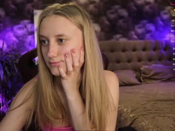 Naked cam girl angeellina image #3121627