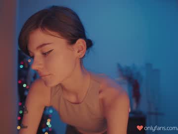 Naked cam girl auddicted image #770483