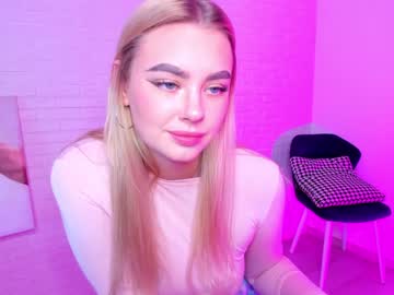Naked cam girl 8a8y_nura image #1214795