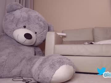 Naked cam girl hollyextra image #204576