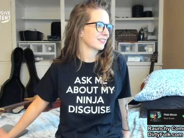 Naked cam girl harperthefox image #3048977