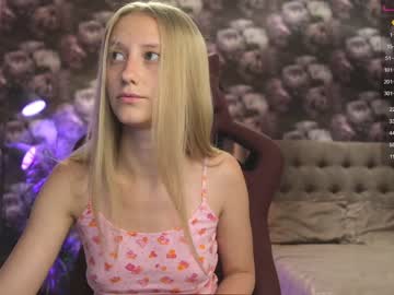 Naked cam girl angeellina image #2174652