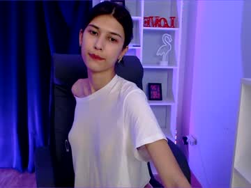 Naked cam girl midnight__moon image #2037595