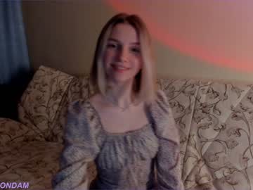 Naked cam girl melondama image #3113255