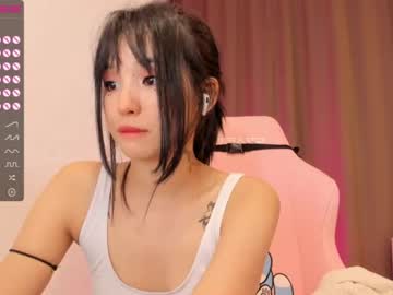 Naked cam girl aisneon image #2947469