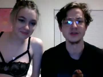 Naked cam couple leojamie image #1114381