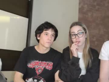 Naked cam couple barbie_meow_wow image #4025543
