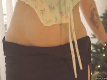 Naked cam girl soulvanaa image #543715