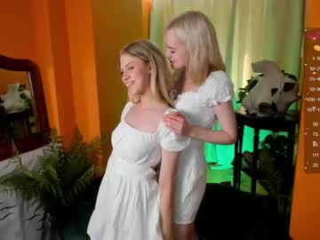 Naked cam couple christinagarneaer image #2307021