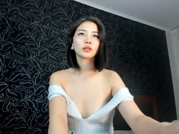 Naked cam girl kare_maya image #2792293