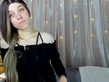 Naked cam girl strangeann image #2341990