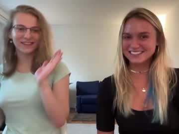 Naked cam girl sarahsapling image #3955758