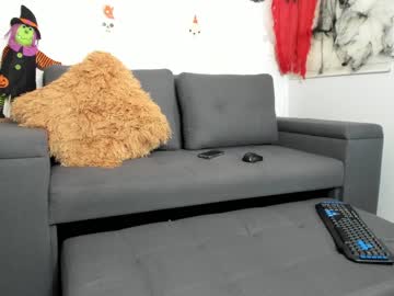 Naked cam girl abigail_w image #2918256