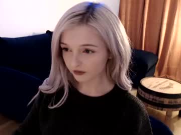Naked cam girl xoberry image #235448