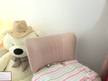 Naked cam girl belle_jlou image #2258373