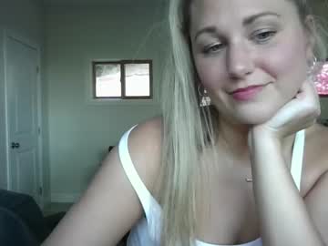 Naked cam girl piercedgamer image #3938358