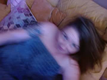 Naked cam girl juicy_peach88 image #3563892