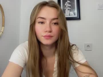 Naked cam girl strawberryjamx image #874503