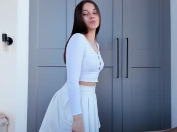Naked cam girl eleonora_linn image #2050052