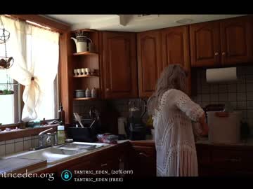 Naked cam girl tantric_eden_ image #2037645
