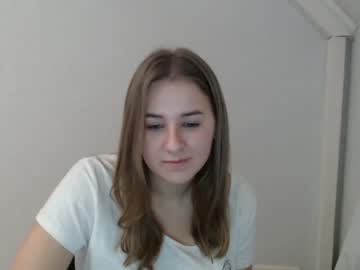 Naked cam girl ripe_cherry69 image #3407570