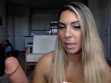 Naked cam girl ariannakartel image #1174295