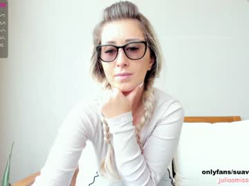 Naked cam girl miss_juliaa image #1805268