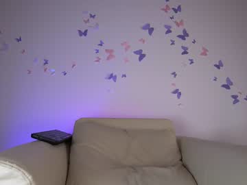 Naked cam girl princessasiana image #596571