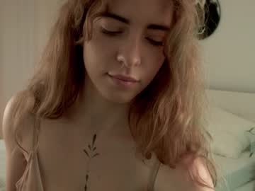 Naked cam couple lola_dinky image #2321643