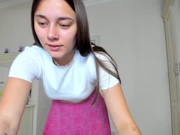 Naked cam girl eleonora_linn image #2666092