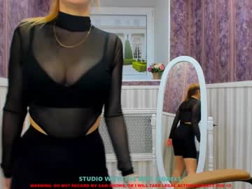 Naked cam girl erika_coy image #1488293