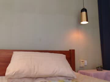 Naked cam girl hersheys_aran image #2823924