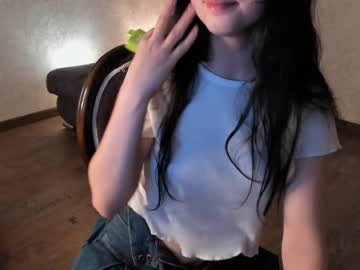 Naked cam girl carolemilys image #3950991