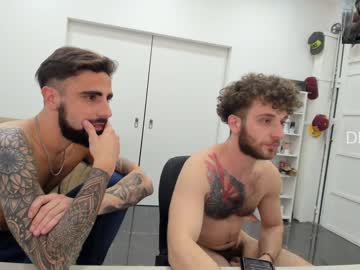 Naked cam man classied image #72746