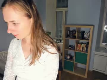 Naked cam girl jillwells image #3717043