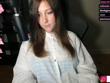 Naked cam girl alexa_dream image #2663749