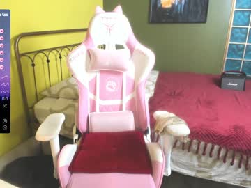 Naked cam girl lili_01 image #3664493
