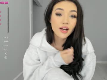 Naked cam girl loko_chi image #3657264