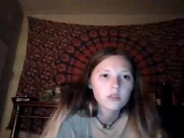 Naked cam girl shybaby21 image #3956289