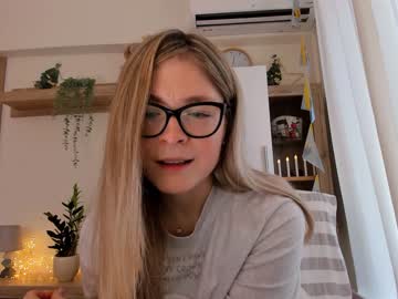 Naked cam girl bestgirl_ofthe_neighborhood image #3197693